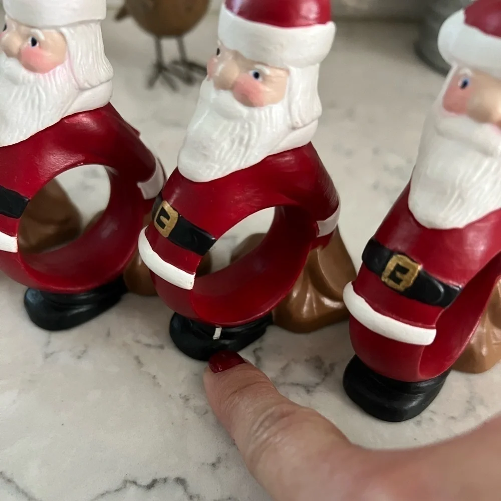 Napkin ring ceramic Santa set of 4 hand painted vintage